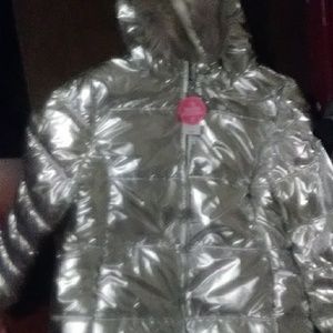 Water resistant coat